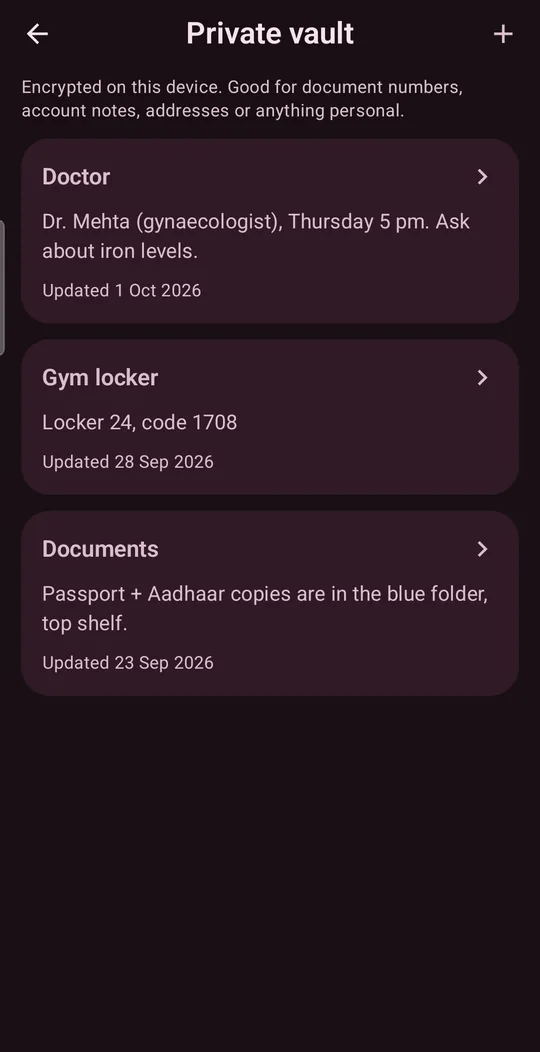 Private vault with three notes